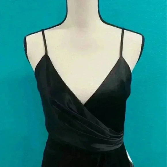 New with tags Jill Stuart black silky dress in size 4 - Picture 4 of 8